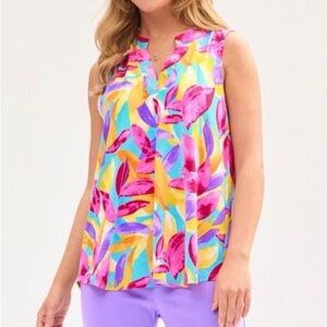 NWT Dear Scarlett Colorful Floral Sleeveless Blouse